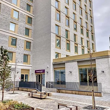 Premier North Docklands Hotel Dublin