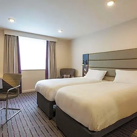 Hotel Premier North Docklands 3*